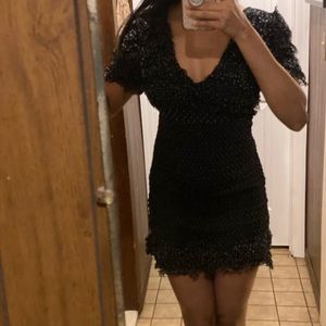 Beautiful short forever 21 dress, size S, black with white